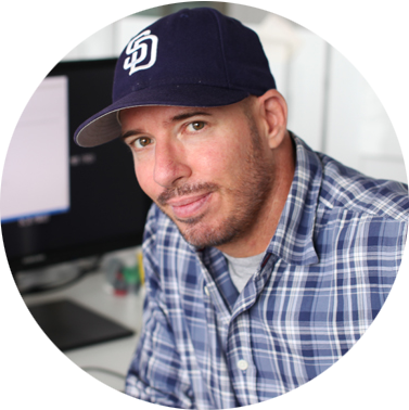 bjoern_raschovsky_profilbild_rund.png